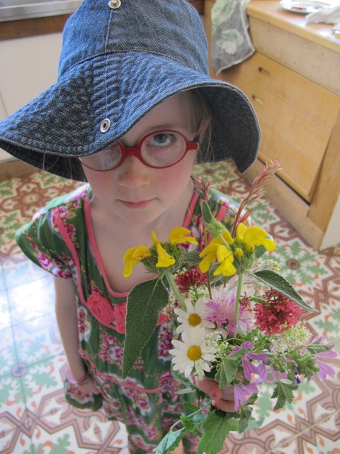 lilas and her flowers