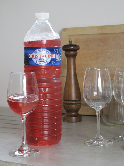 ...and another glass of Rose. ONe of the many perks of living around here is the access to delicious, cheap wines served from tap straight out of the wall of our cave co-ops - simply BYO your own bottle