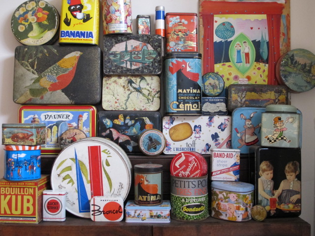 oh boy, some more tins!